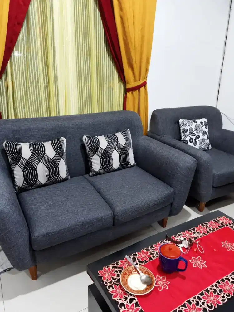 Dijual Sofa 4 seater