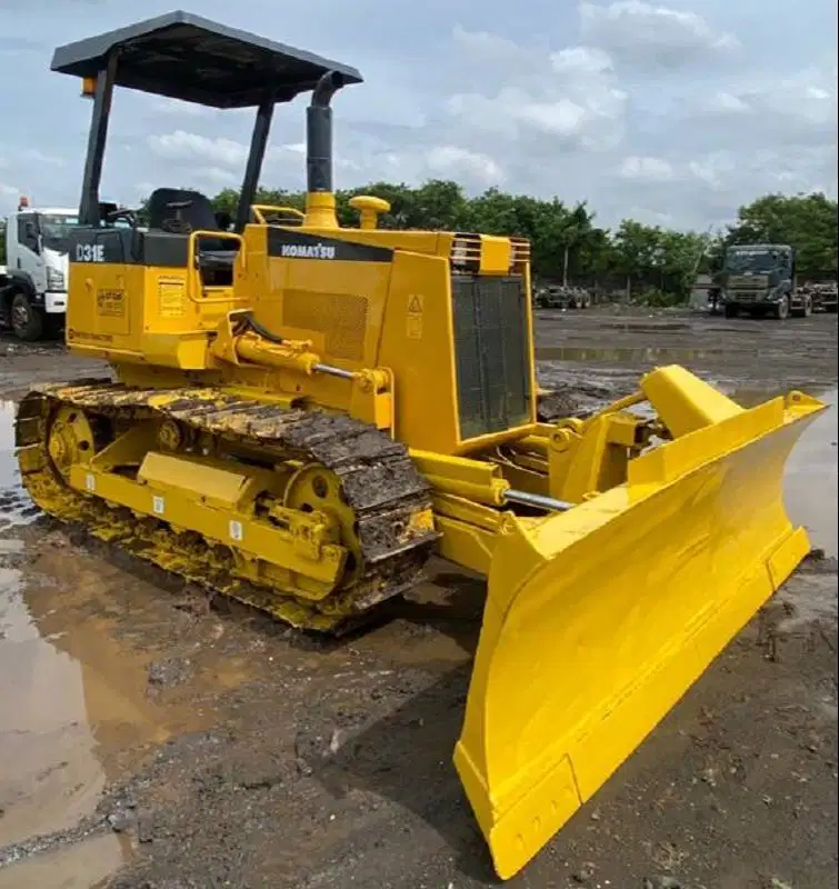 Dijual Bulldozer Komatsu D31E-20 Ex. Import Tahun 2021