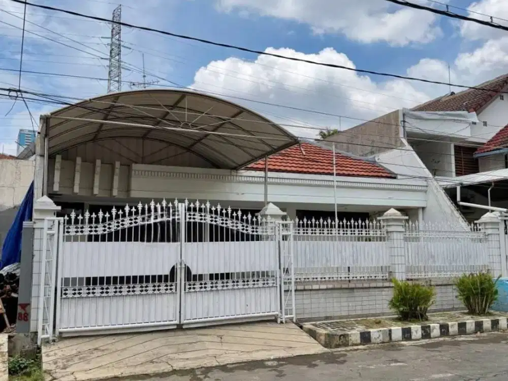 Dijual rumah siap huni dharmahusada indah barat