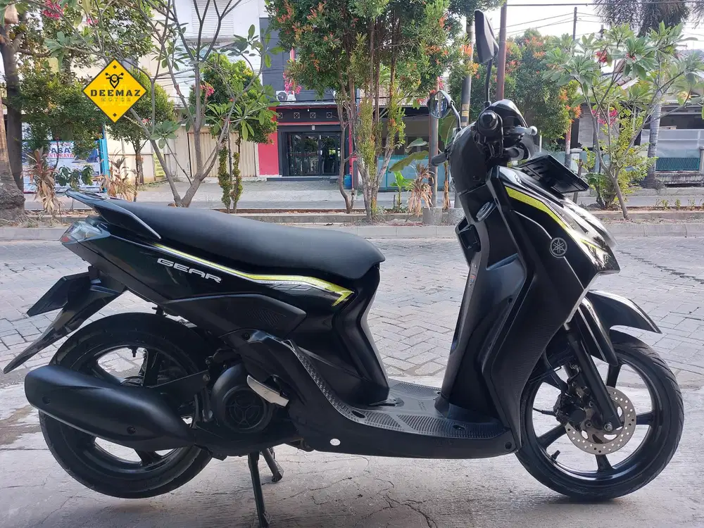 (DP 800 Rb)‼️ Gear 125 Hitam 2023 Cash & Kredit
