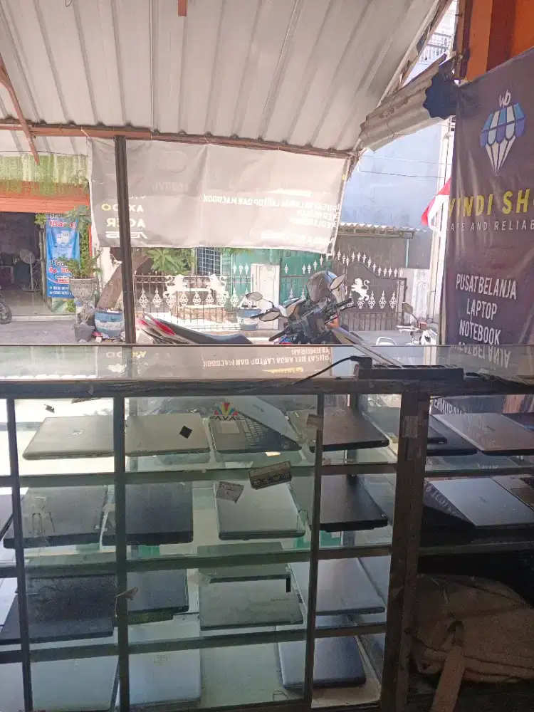 Lowongan pekerjaan wanita usia 15-35thn,ada gaji pokok dan komisi