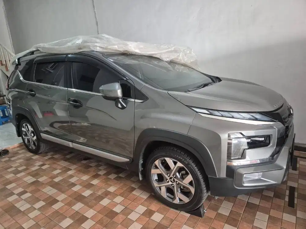 Mitsubishi Xpander Cross Premium Package CVT 2022