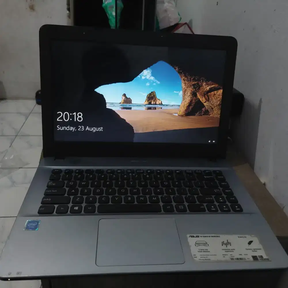 Laptop asus X441N ram 4GB