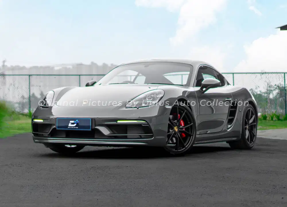 PORSCHE 718 CAYMAN S