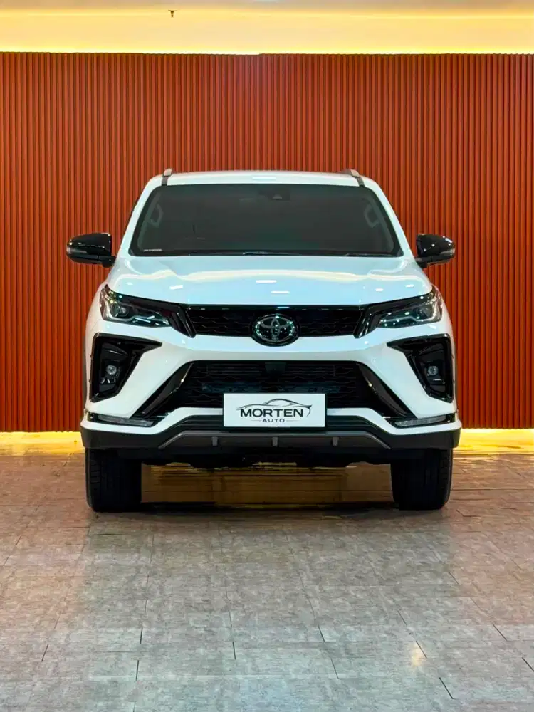 (KM 3rb) Toyota Fortuner Legender GR 2.8L at 2026