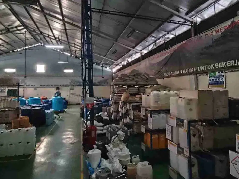 dijual gudang plus lahan besar di tata kemuning legok Tangerang