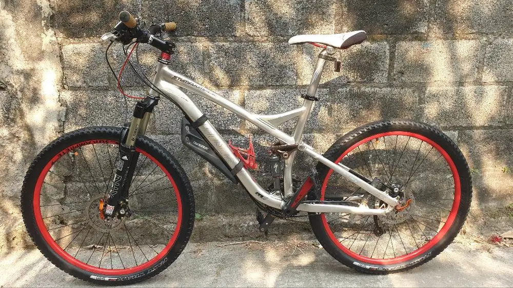 JUAL SEPEDA FULL SUSPENSION SPECIALIZED STUMPJUMPER PRO
