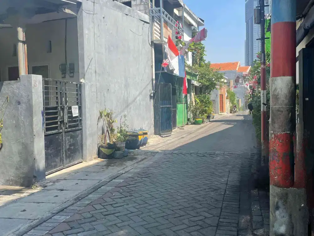 Rumah Kost masih AKTIF di Dukuh Pakis Surabaya Barat