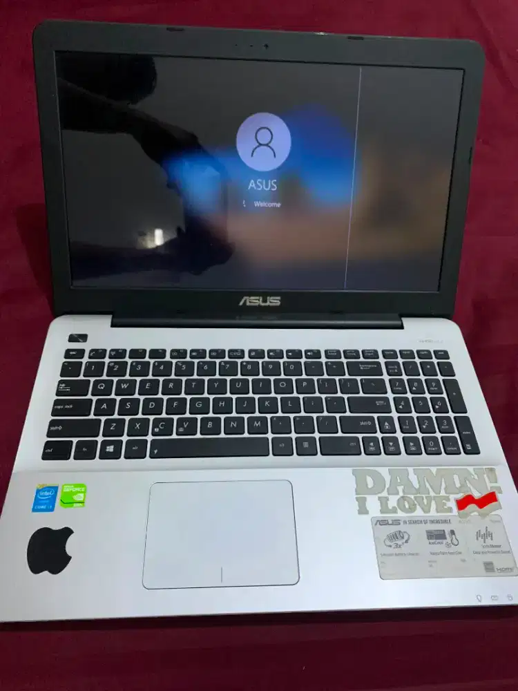 Dijual laptop asus a555L i3 nvidia