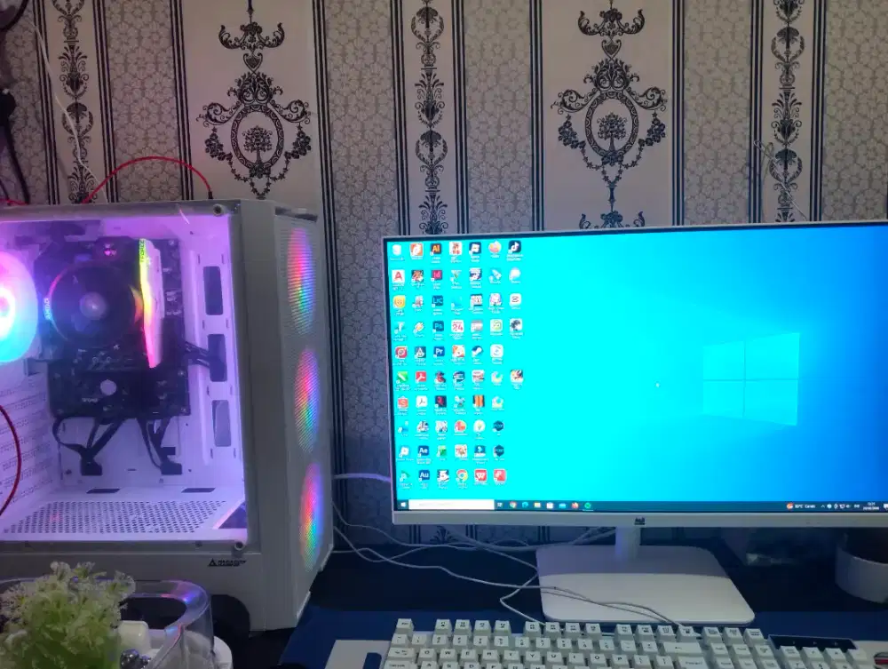 PC Gaming White