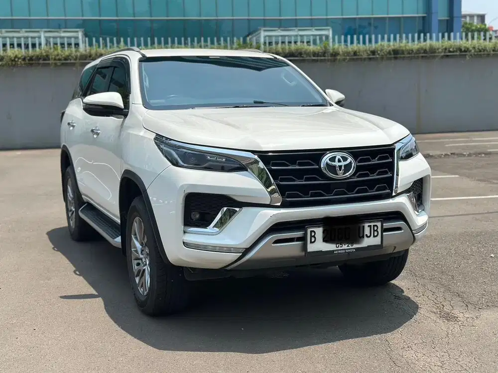 TOYOTA FORTUNER VRZ 2.8 PUTIH 2023 DIJUAL CEPAT TURUN HARGA