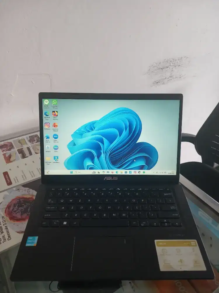 Laptoo Asus Vivobook A1400E Intel Pentium Gold 7505 Ram 8 Ssd 256