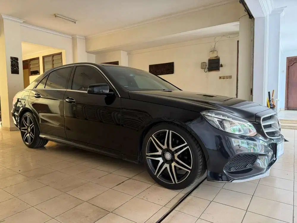 Mercedes-Benz E250 W212 CBU Avantgarde 2013 Facelift
