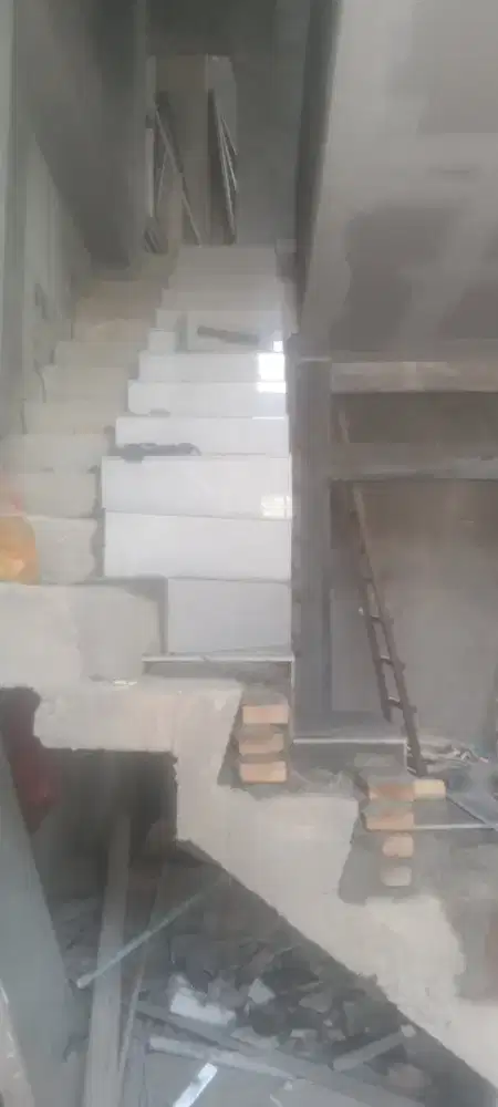 renovasi/bangunan