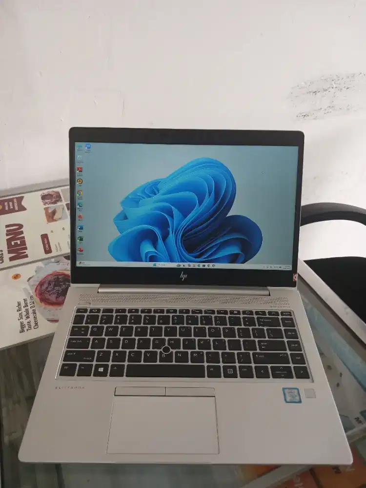 Laptop HP Elitebook 840 G6 Core I5-8365U Ram 8 Ssd 512
