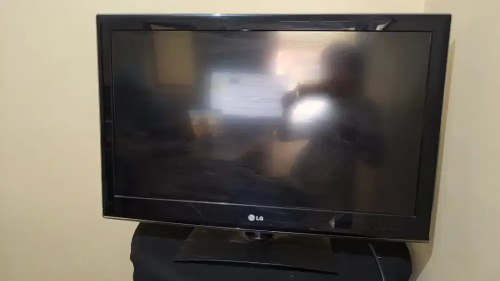 TV 42 In, nyala bagus