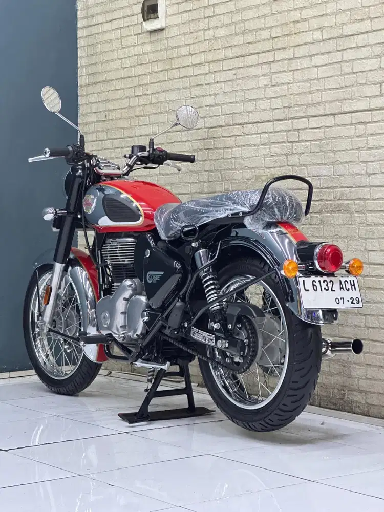 Odo 1rb Simpenan!!Royal Anfield 350cc Classic Pmk 2024 Mulus-Mustika