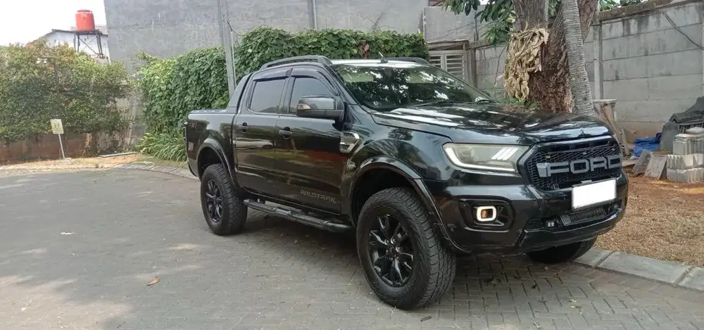 Ford Ranger Double Cabin 2.2L 4x4 AT (2014) - Tampilan Wildtrak