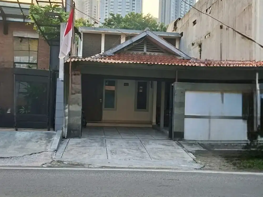 DIJUAL Rumah di Tepi Jalan Kemanggisan Raya yang Cocok untuk dijadikan Kantor dan Kost di Kawasan Premium CBD, Jakarta Barat