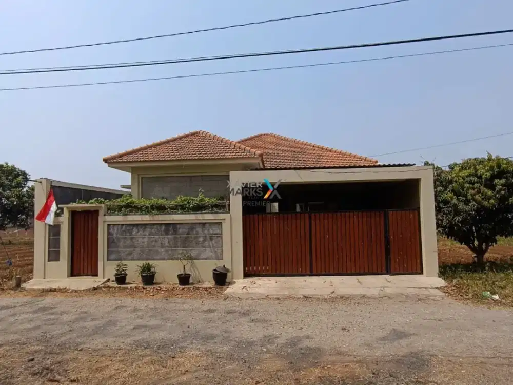Dijual Rumah Semi Furnish Kawasan Ramai di Joyo Agung Malang