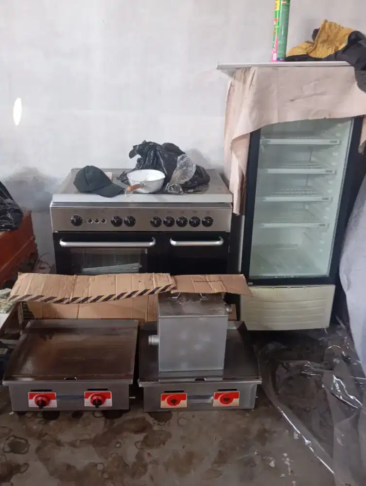 Peralatan resto/cafe/kantin