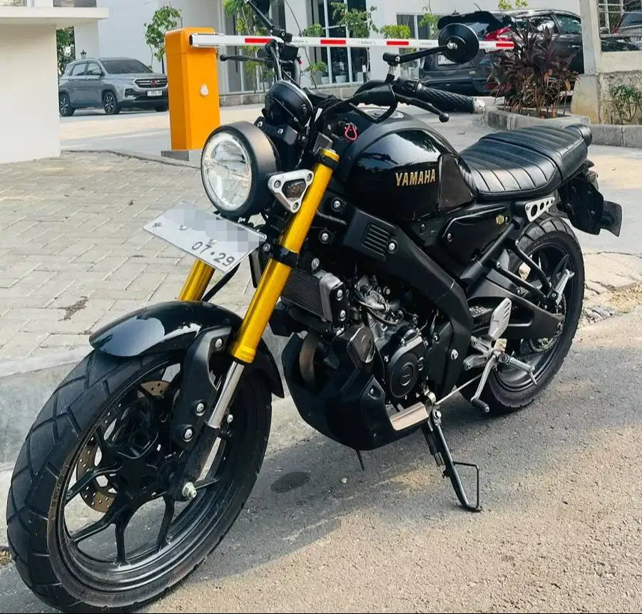 JUAL YAMAHA XSR 155 2024 KONDISI SEPERTI BARU