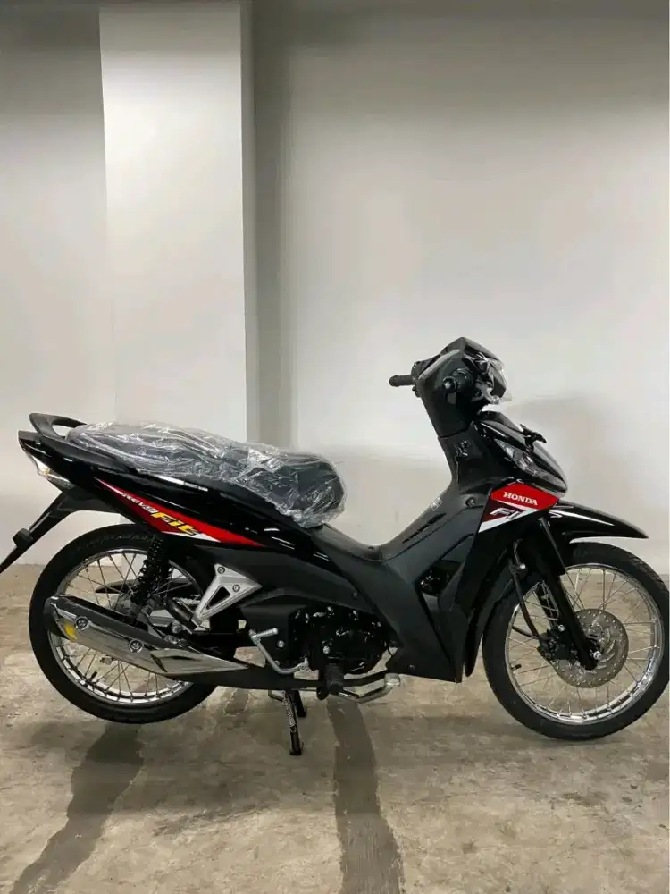 HONDA REVO FIT BLACK