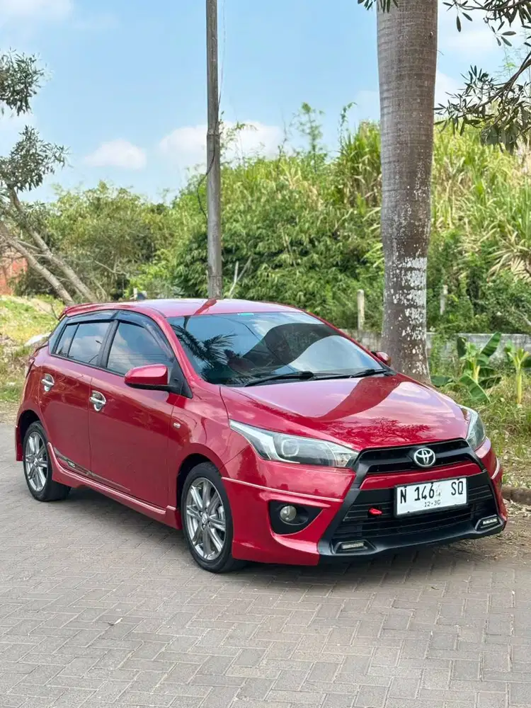 TOYOTA YARIS E 2015 MANUAL