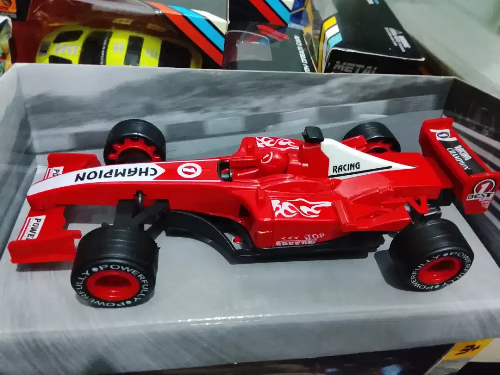 Miniatur formula 1