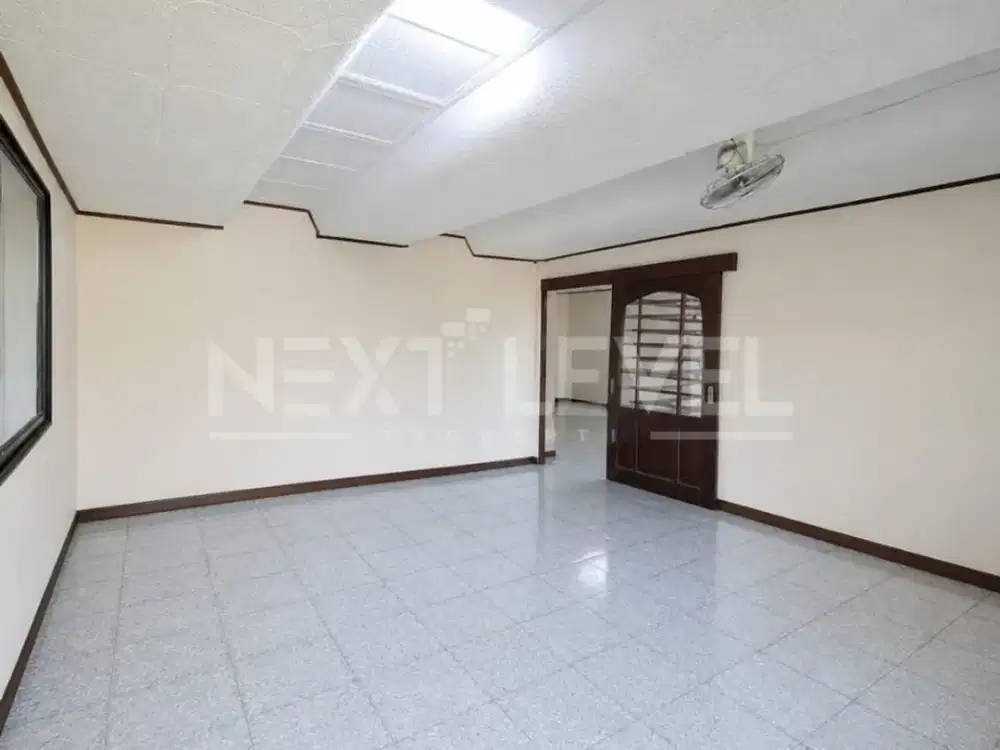 Dijual Rumah Kupang Indah Hitung Tanah Minimalis Strategis Siap Huni