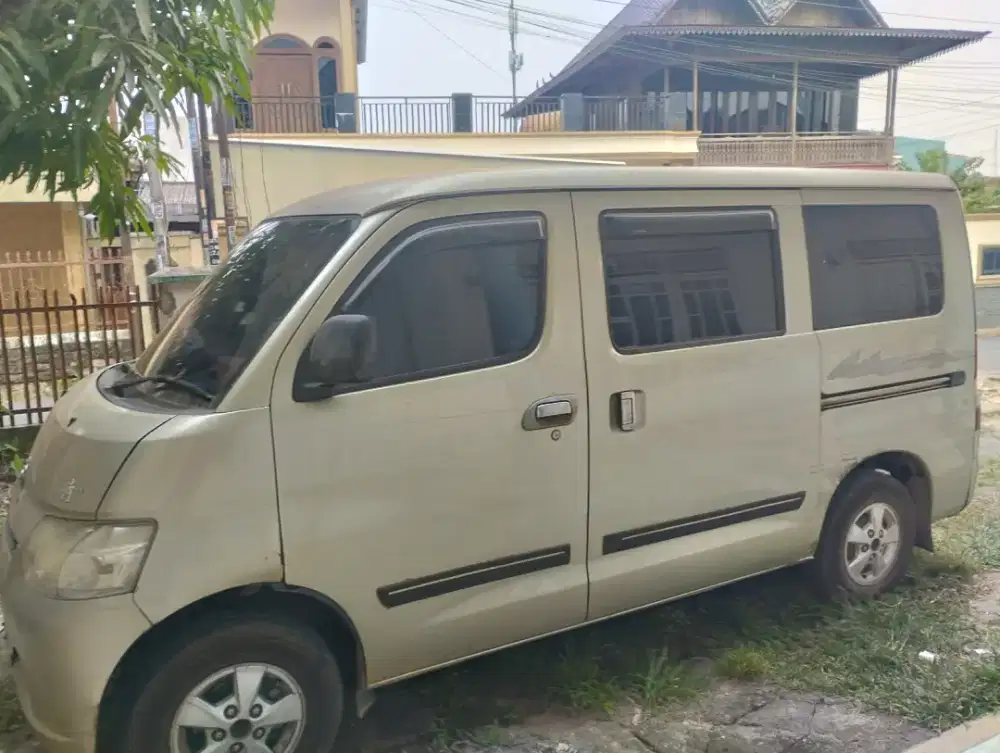 Granmax minibus