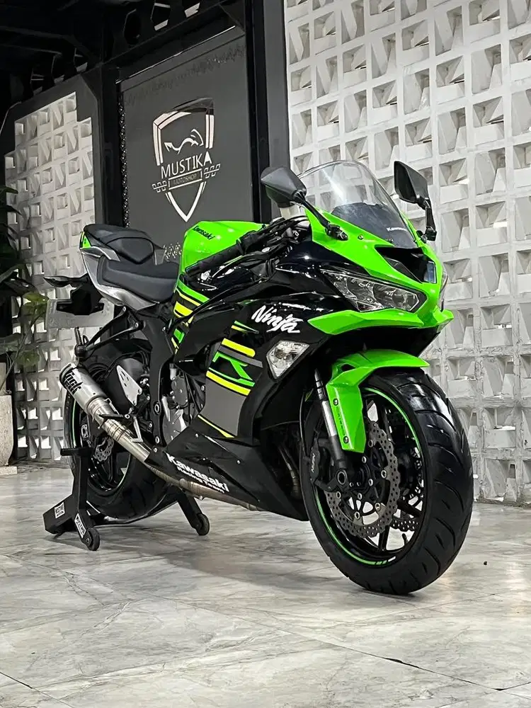 Kawasaki ZX-6R 2018 Mint Condition!