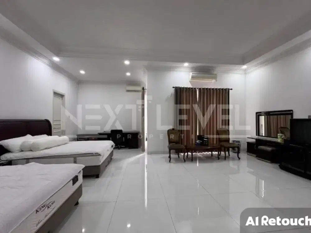 Dijual Rumah Luxury Modern Mewah Bukit Darmo Golf Minimalis Strategis Siap Huni