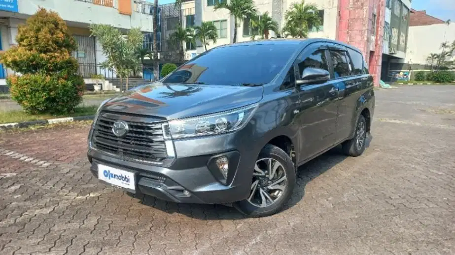 Garansi 1 Th - Toyota Kijang Innova 2.0 V Bensin-AT 2021 Abu