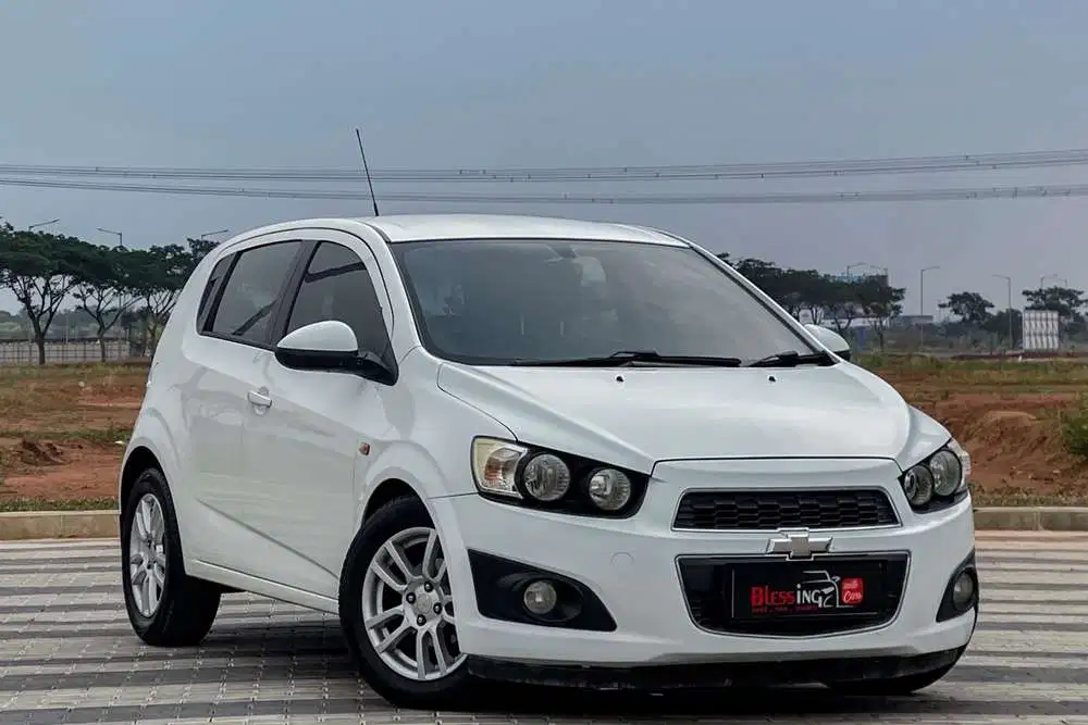 Chevrolet Aveo 1.4 LT matic 2012 putih