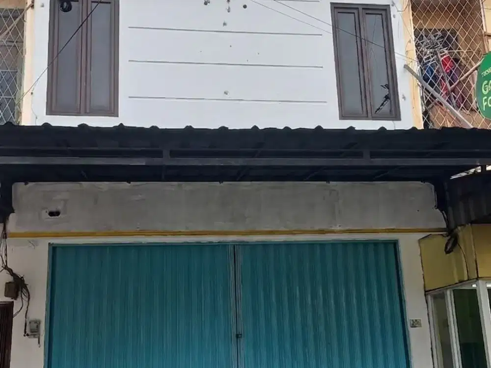 DISEWAKAN SEGERA Ruko 2 Lantai dengan Lokasi yang Strategis di Harapan Indah, Bekasi