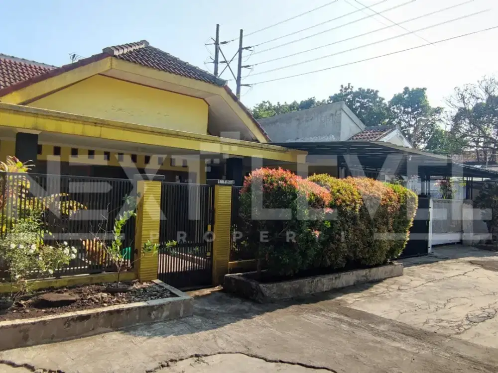 Rumah SHM Semi Furnished Nyaman & Sejuk di Melong Cimahi | LT 225 m² | LB ±250 m² | 5 KT 4 KM