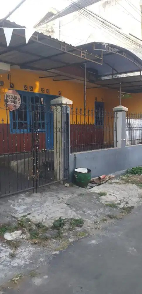 Sewa rumah bulanan  Perum Joyogrand kamar 3 Merjosari Lowokwaru Malang