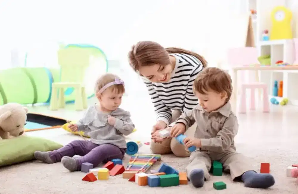 PRT momong atau babysitter jagakarsa