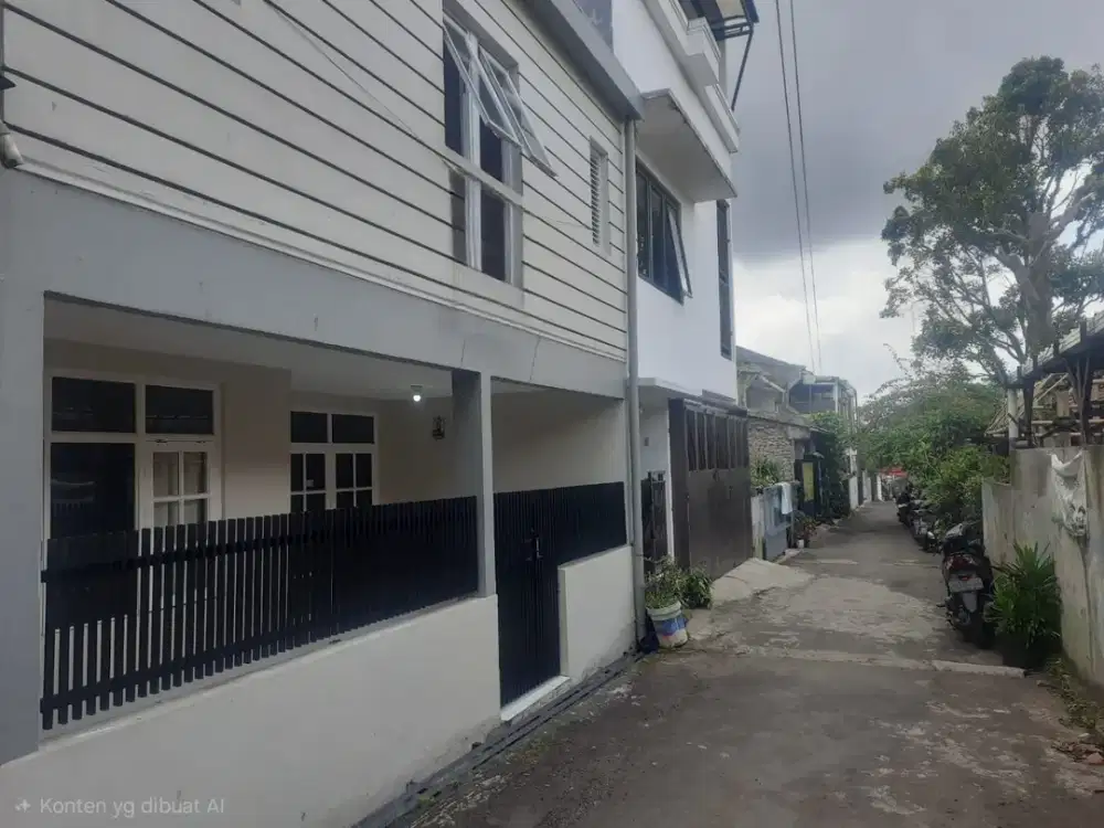 Termurah Rumah 3 Lantai Daerah Sarijadi Bandung Strategis Dekat Tol Pasteur