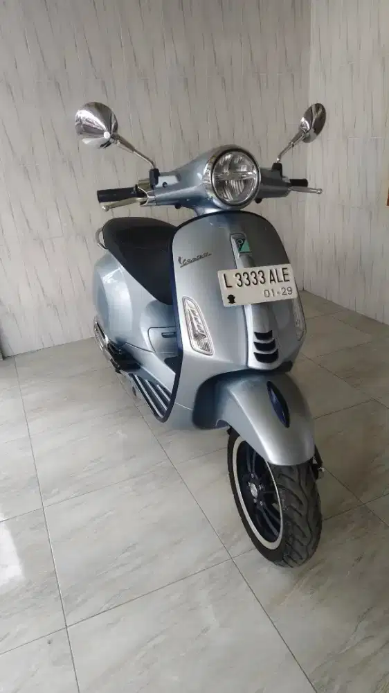 Vespa Primavera 150 ABS istimewa cantik poll