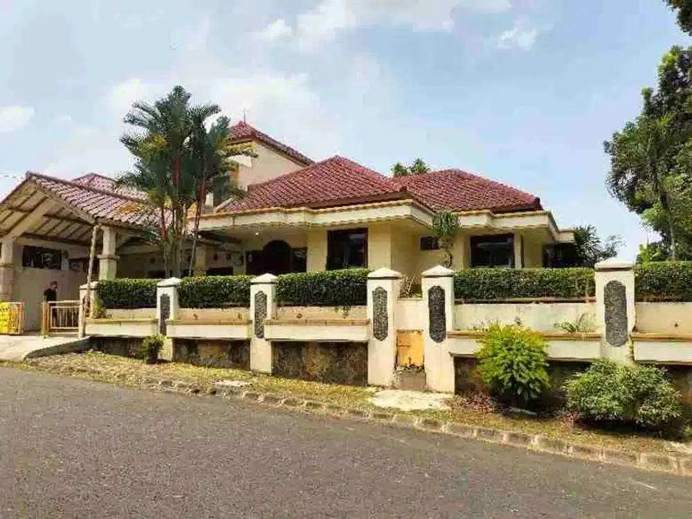 Tawar Aja!! Rumah di Taman Yasmin Jalan Raflessia SHM