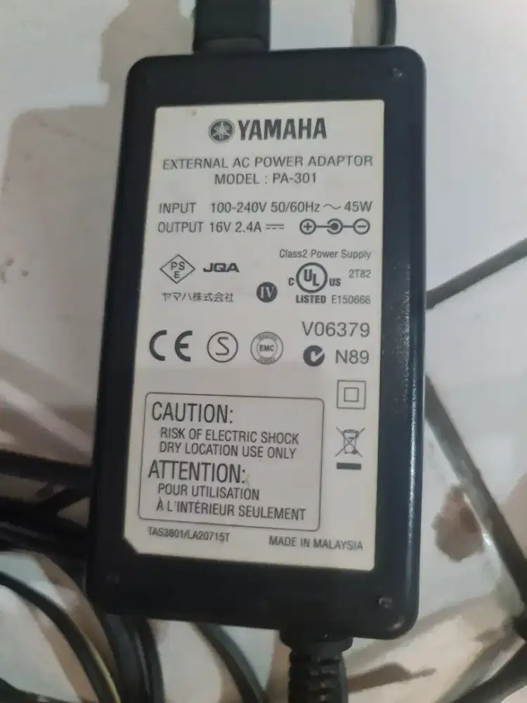 Adaptor yamaha PSR / Pa-301 original