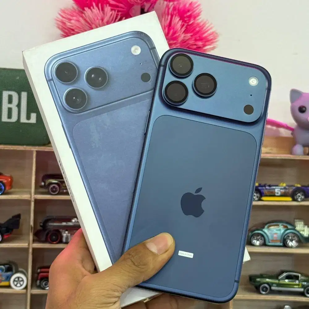 Iphone 17 promax 256gb blue second mulus iBox