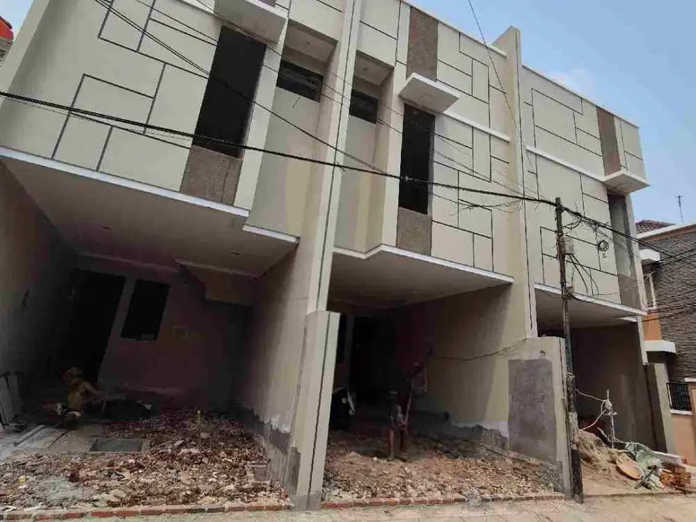 RUMAH 3 LANTAI Duri Kepa Jakarta Barat– SHM, MULAI Rp1,8 M!