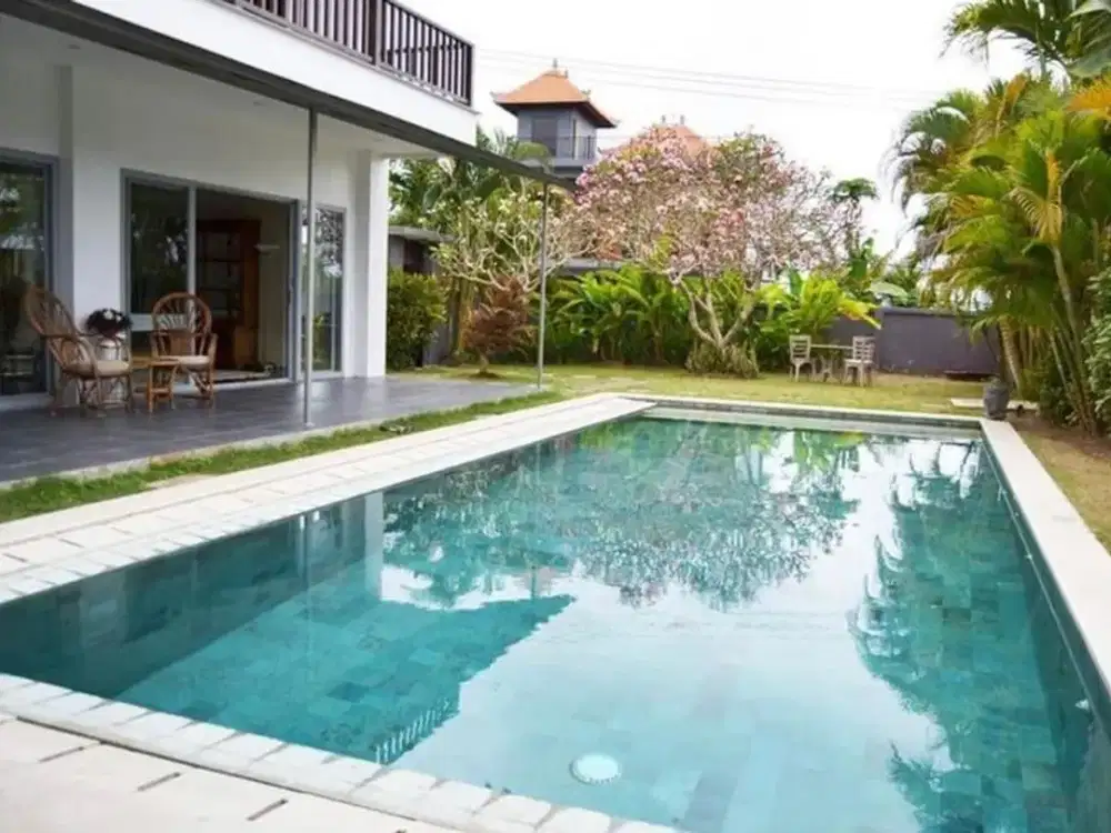 Villa Mewah Strategis Ungasan Bali