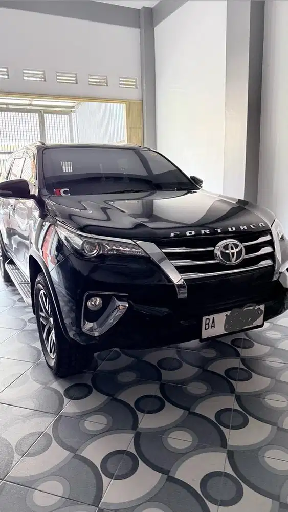 Dijual fortuner tahun 2017 2,4 diesel matic
