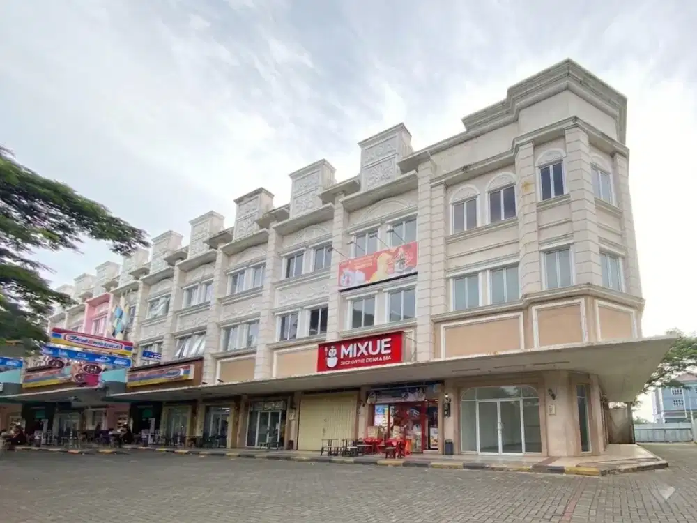 Ruko The Walk 3lt hoek 7,5x14,5 109m JGC Jakarta Garden City Cakung