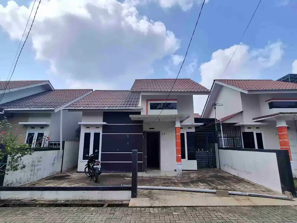 Rumah komplek jual murah