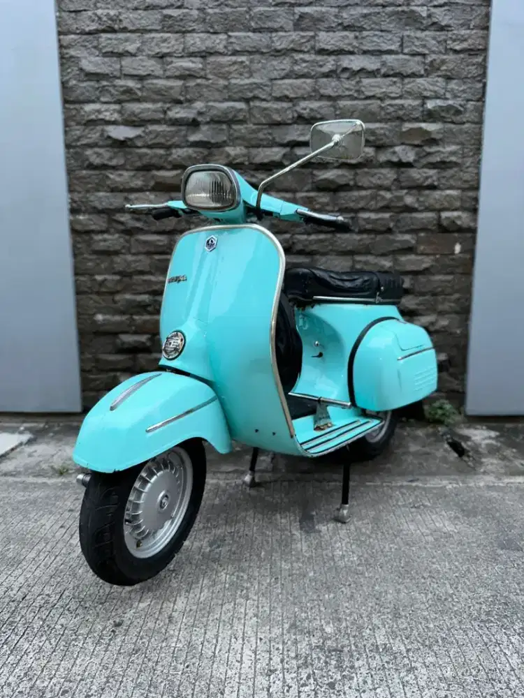 JUAL VESPA SUPER 1979 AREA MALANG